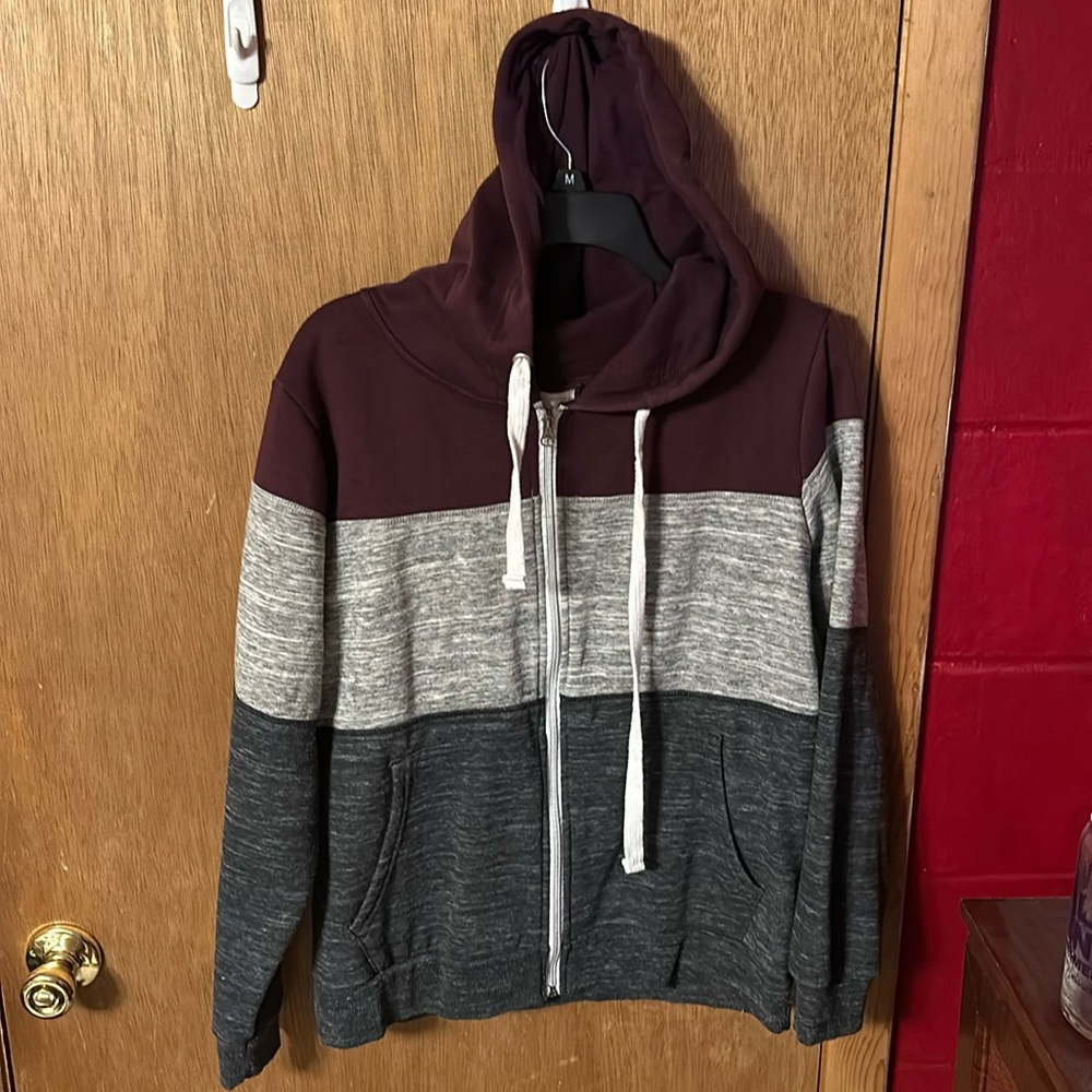 Warm zip up sweatshirt